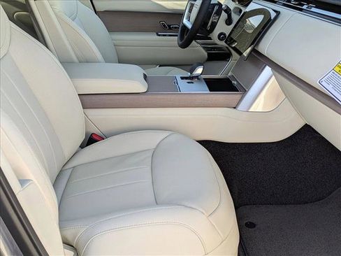 New 2026 Land Rover Range Rover SE AWD/4WD image 18