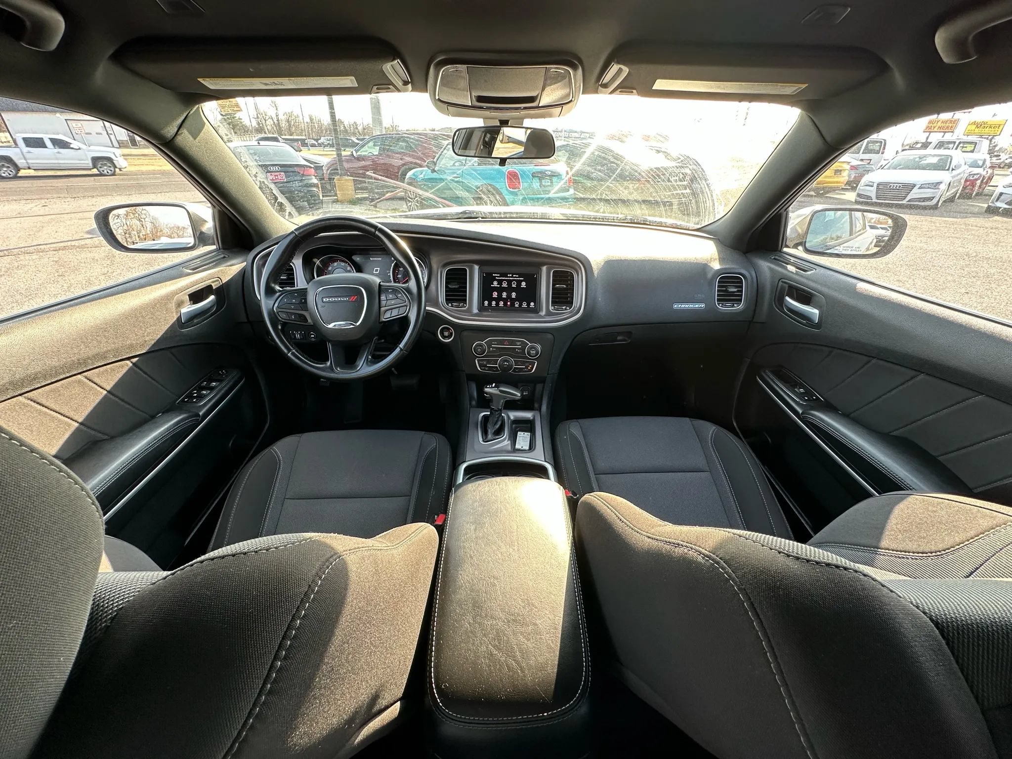 Used 2021 Dodge Charger SXT RWD image 11