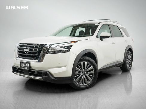 Used 2023 Nissan Pathfinder SL w/ SL Premium Package AWD/4WD image 1