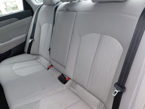 Used 2016 Hyundai Sonata SE image 27