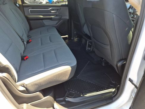 Used 2019 RAM 1500 Big Horn AWD/4WD image 30
