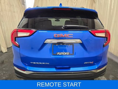 Used 2024 GMC Terrain AT4 AWD/4WD image 8