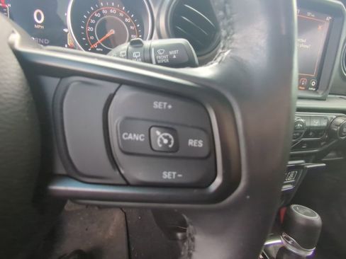 Used 2022 Jeep Wrangler Sport AWD/4WD image 14