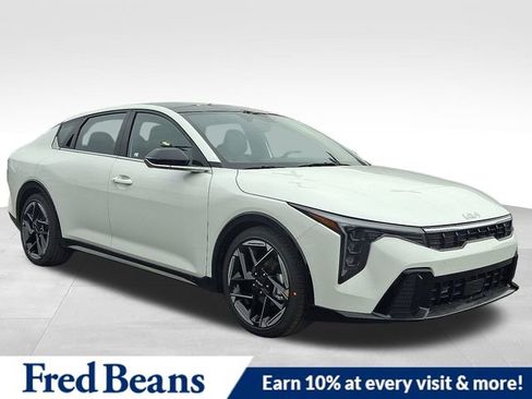 New 2025 Kia K4 GT-Line w/ GT-Line Premium Package image 1