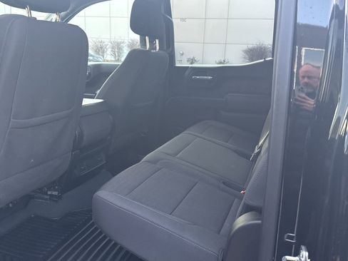 Used 2023 Chevrolet Silverado 1500 Custom image 10