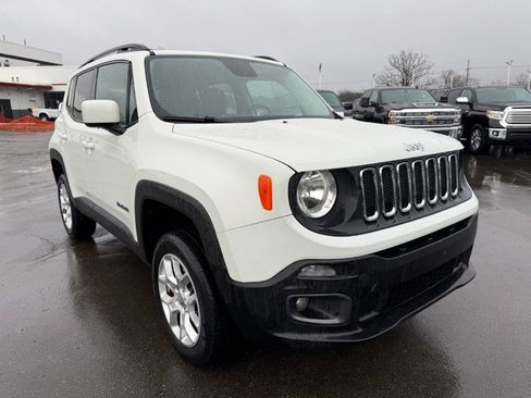 Used 2015 Jeep Renegade Latitude image 7