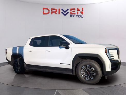 New 2026 GMC Sierra EV Elevation image 4