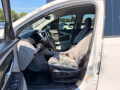 Used 2021 GMC Terrain SLT FWD image 19