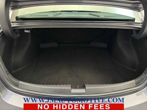 Used 2019 Acura ILX image 16