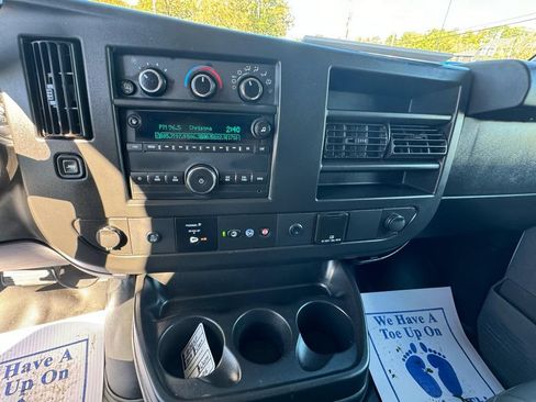 Used 2019 Chevrolet Express 2500 w/ Driver Convenience Package RWD image 13