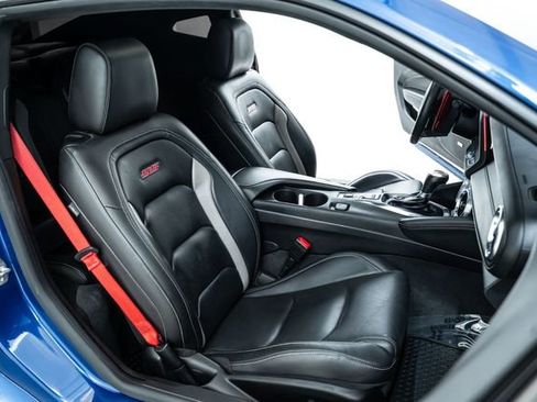 Used 2022 Chevrolet Camaro SS image 25