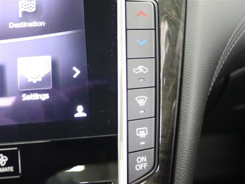 Used 2017 INFINITI Q60 3.0t w/ Premium Plus Package 3.0T image 31