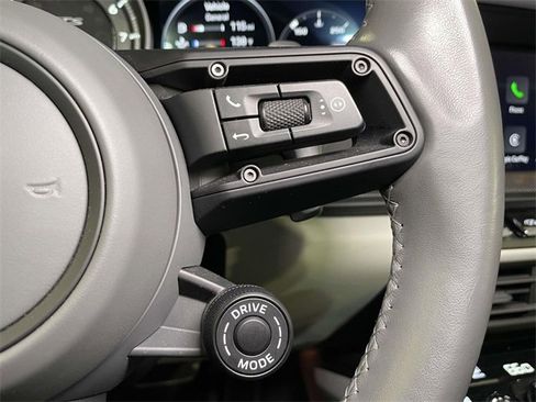 Used 2023 Porsche 911 Carrera GTS image 34