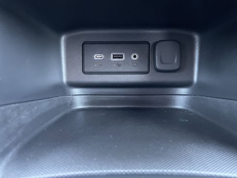 Used 2019 Chevrolet Equinox LT AWD/4WD image 35