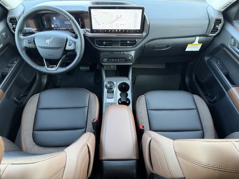 New 2026 Ford Bronco Sport Outer Banks w/ Outer Banks Tech Package+ AWD/4WD image 12