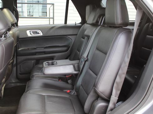 Used 2013 Ford Explorer Limited AWD/4WD image 44