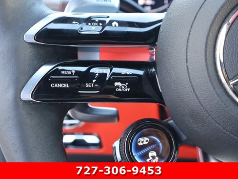 Used 2022 Mercedes-Benz SL 63 AMG 4MATIC w/ AMG Aerodynamic Package image 25