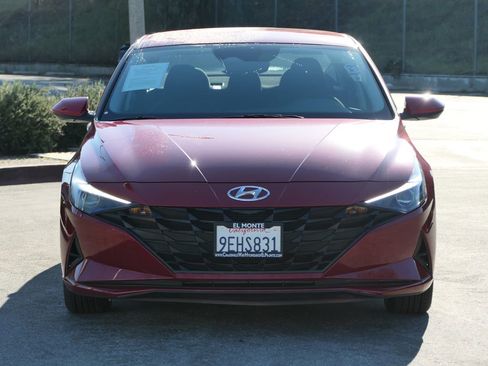 Certified 2023 Hyundai Elantra SEL image 8