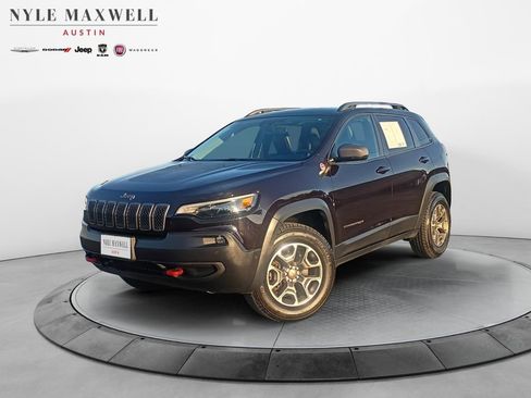 Used 2021 Jeep Cherokee Trailhawk w/ Technology Group image 1