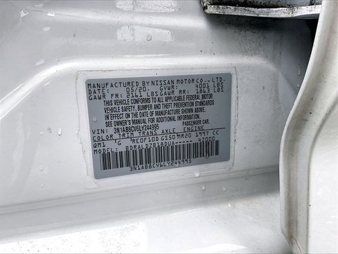 Used 2020 Nissan Sentra SV image 32