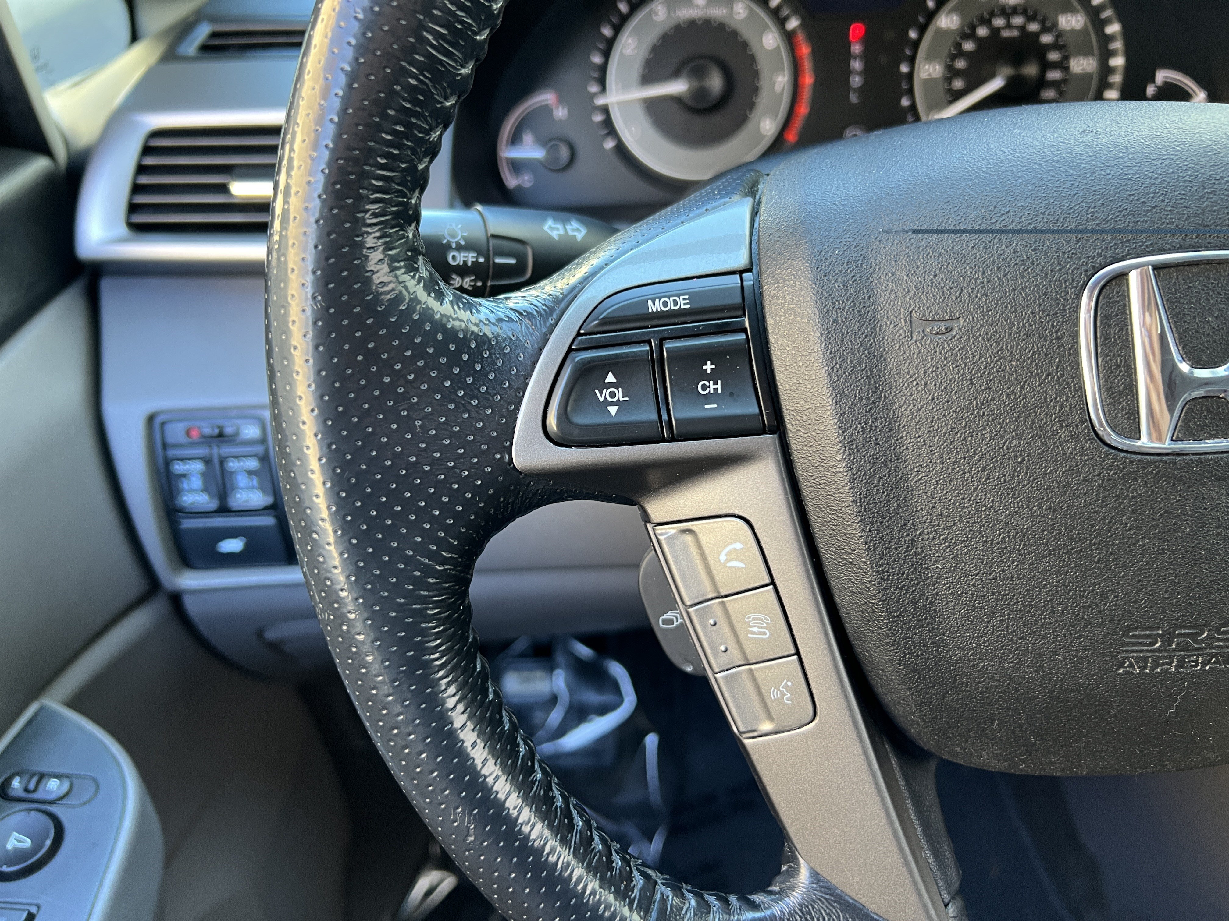 Used 2016 Honda Odyssey EX-L image 27