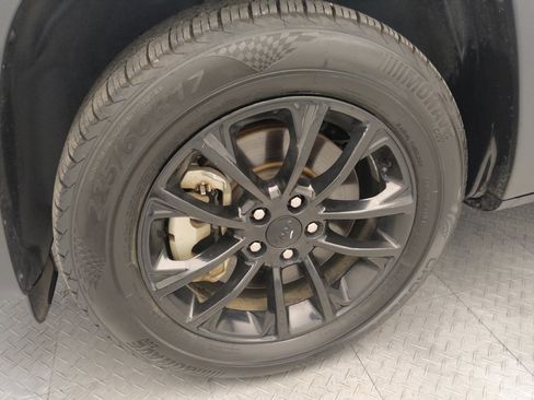 Used 2023 Jeep Cherokee Altitude Lux AWD/4WD image 31