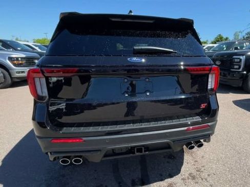New 2026 Ford Explorer ST AWD/4WD image 3