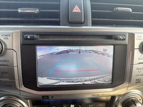 Used 2016 Toyota 4Runner Limited image 22