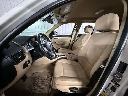 Used 2014 BMW X1 xDrive28i image 17