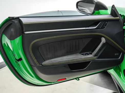 Used 2022 Porsche 911 GT3 RWD image 38