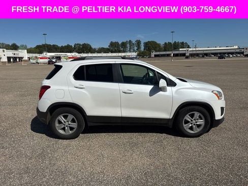 Used 2015 Chevrolet Trax LT w/ LT Plus Package image 8