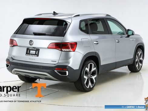Used 2023 Volkswagen Taos SEL AWD/4WD image 47