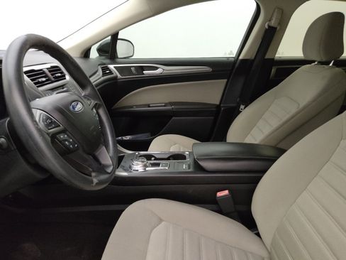 Used 2020 Ford Fusion S image 17