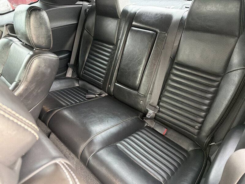 Used 2009 Dodge Challenger R/T RWD image 18