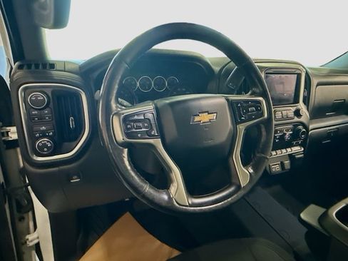 Used 2020 Chevrolet Silverado 1500 LT w/ All-Star Edition AWD/4WD image 12