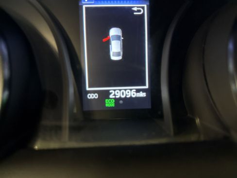 Used 2023 Toyota Camry SE image 39