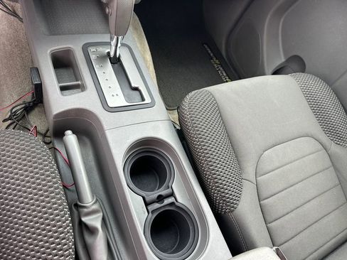 Used 2015 Nissan Frontier Desert Runner RWD image 30