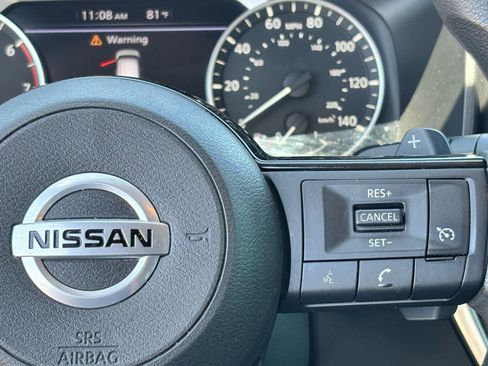 Used 2021 Nissan Rogue S FWD image 20