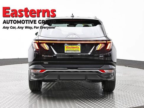 Used 2023 Hyundai Tucson SEL w/ Convenience Package AWD/4WD image 6