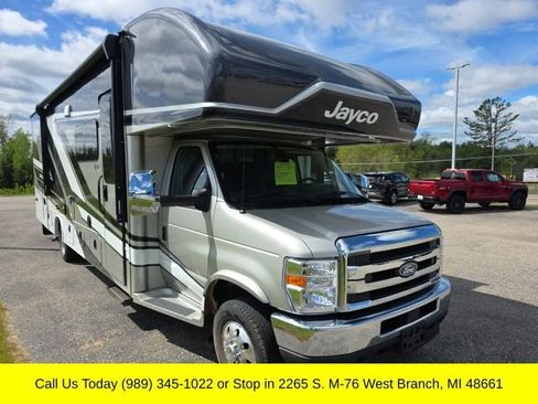 Used 2026 Ford E-450 and Econoline 450 Super Duty w/ Motorhome Prep Package RWD image 4