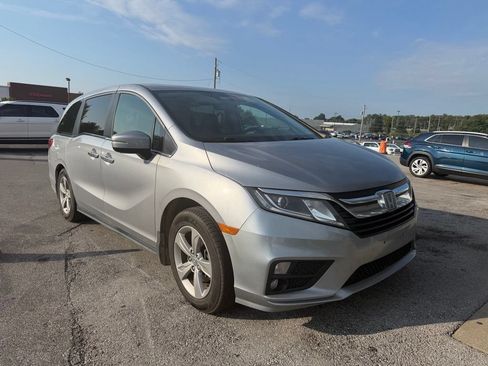 Used 2019 Honda Odyssey EX-L image 2