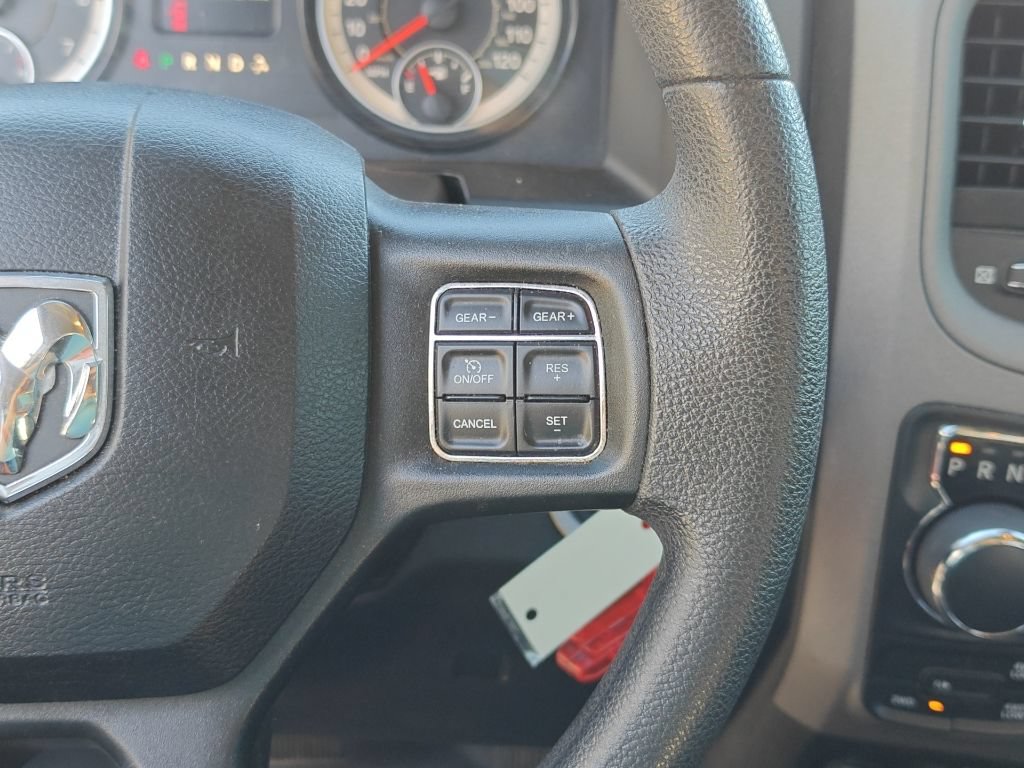 Used 2019 RAM 1500 Express AWD/4WD image 17