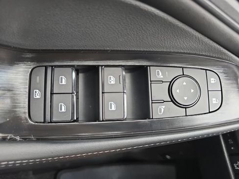 New 2026 Nissan Rogue SV FWD image 30