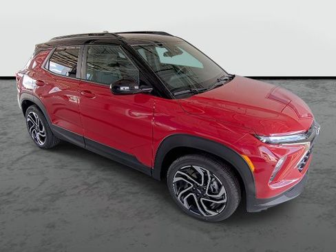 New 2026 Chevrolet TrailBlazer RS w/ Driver Confidence Package FWD image 5