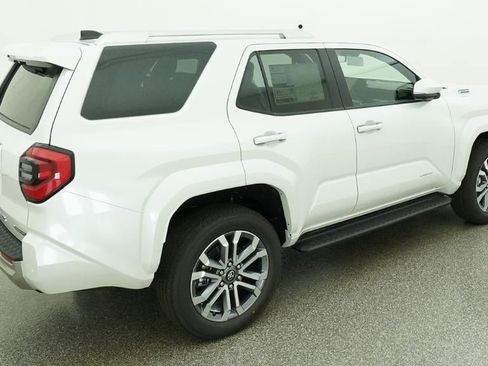 New 2026 Toyota 4Runner Limited AWD/4WD image 9