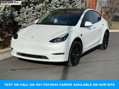 Used 2023 Tesla Model Y Long Range image 3