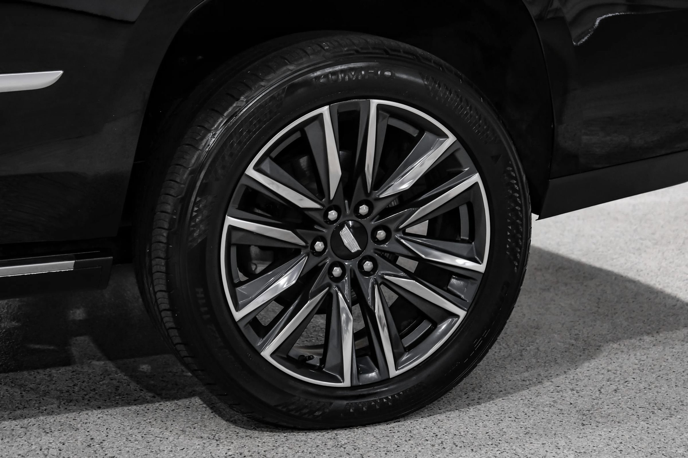 Used 2016 Cadillac Escalade Platinum AWD/4WD image 70
