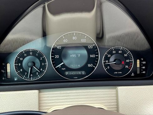 Used 2008 Mercedes-Benz CLK 350 Cabriolet image 20