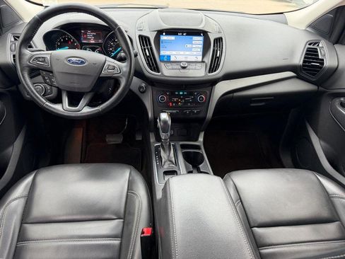 Used 2019 Ford Escape SEL image 10