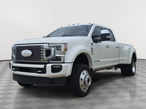 Used 2020 Ford F450 Platinum AWD/4WD image 3